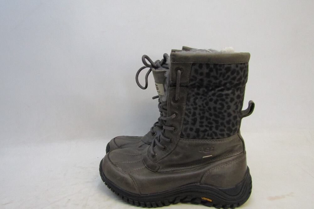 UGG Womens Size 7.5 M Gray Leather Lace Up Ankle Winter Boots
